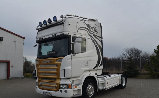 scania